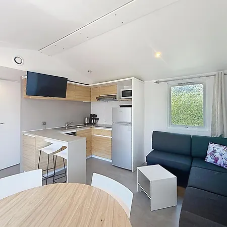 Mobil-home En Ville, Animaux Admis - 4 Pers. - Fr-1-361a-103
